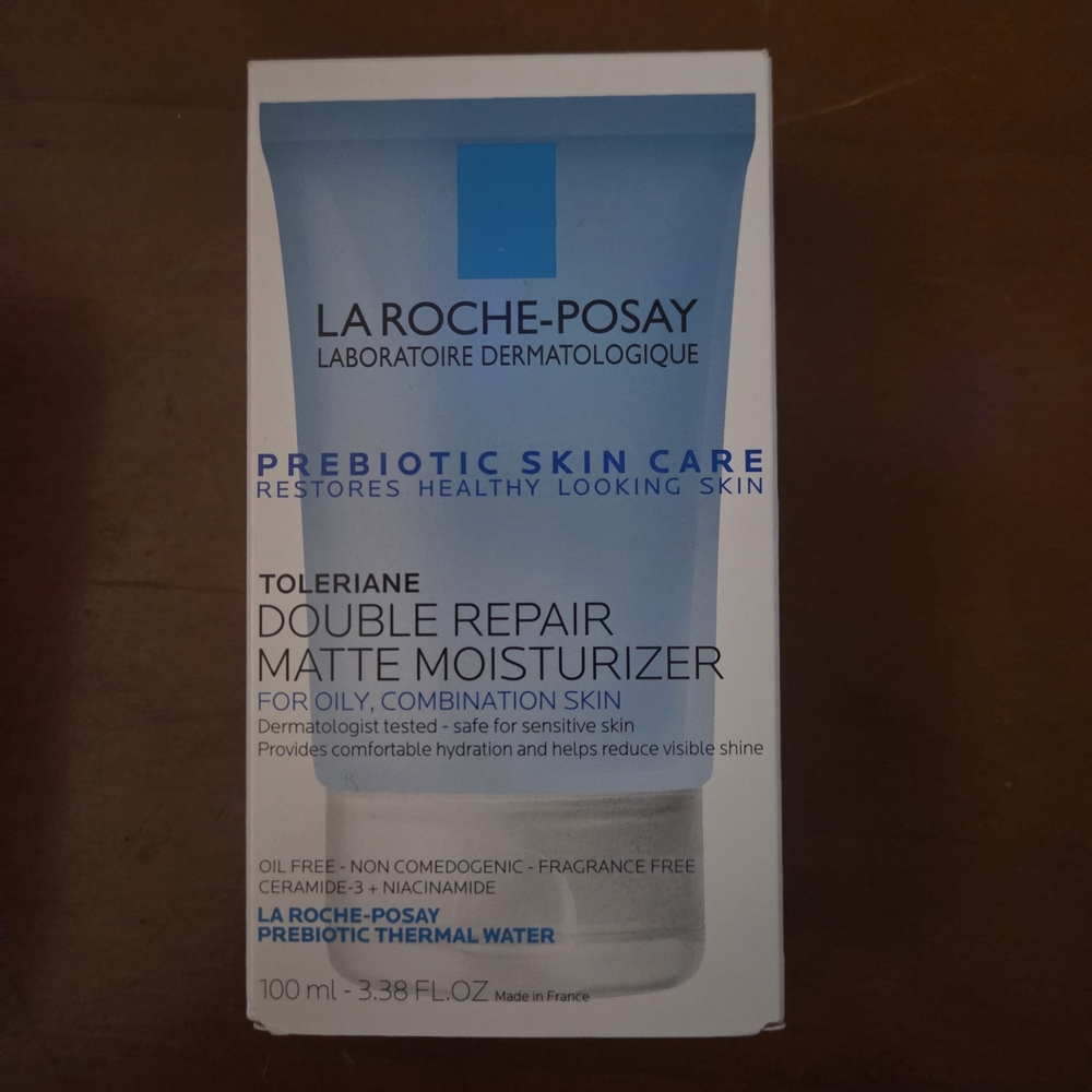 La Roche-Posay Toleriane Double Repair Matte Moisturizer - White
